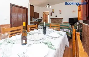 Charming House in Montefrío with Private Pool - Image 4