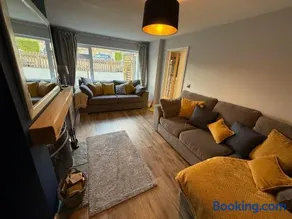 Oak View - Spacious 3 Bedroom House near Oxford and the Cotswolds - Image 2