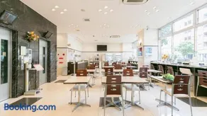 Toyoko Inn Chiba Makuhari - Image 4