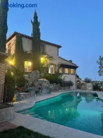 Casa Rural La Quintina en Salamanca con piscina privada - Image 1