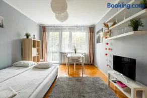 Apartament Wiosenny 52m2 Kłodzko - Osobne Sypialnie, Wśród Drzew, Balkon, Spokój - Image 1