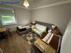 Monteur & Ferien Wohnung 2 - Image 1