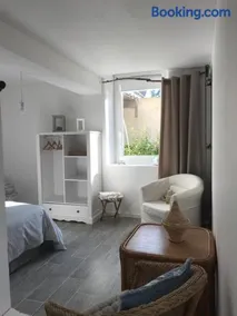 La petite maison - Image 1