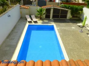 Villa mit Terrasse | Gartenblick - Image 3