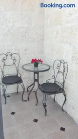 Family house in Peral de Arlanza with fenced garden - Image 4