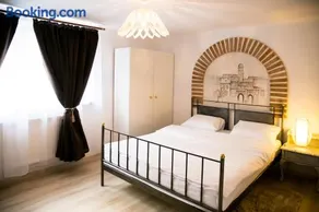 Hegel Apartment - Image 2