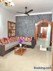 Eterna Deluxe Rooms - Image 2