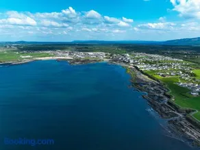 Modern, Luxurious and Super Comfy Home in Bundoran - Image 1
