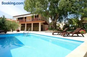 Casa Dino - Image 1