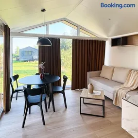 Familienfreundliches Designer Ferienhaus im Grünen an der Grenze zu Österreich I 5 Personen - Image 3