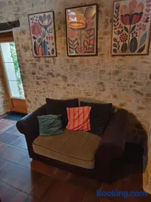 Grande maison en campagne avec piscine chauffée et découvrable - Image 2