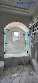 Exquisite luxury executive cottages - Image 4