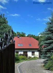 Uroczy dom Wszebory - Image 1