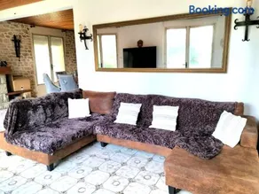 Maison familiale chaleureuse à Paimpont, 130 m² avec jardin - Image 1
