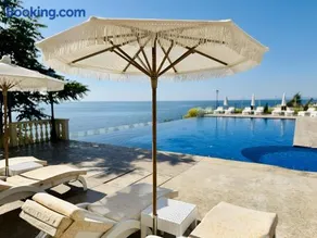 Santa Maria Luxury Suits - Image 1