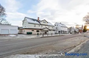 Spacious 3-Bedroom Apartment with Balcony and Free Parking Orkland near Trondheim - Image 2