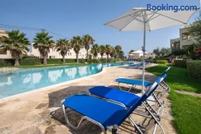 Aphrodite Beachfront Resort F202 - Shared Pool - Image 2