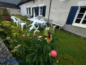 Maison plain pied, 2 chambres, longère typique , fraiche, dans bourg avec tous commerces - Image 2