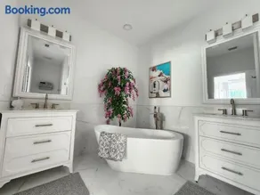 GreenLinks Golf View Villa Flamingo at Lely Resort - Image 1