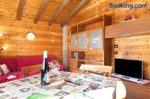 Chalet 'Maison Du Coeur - Bien-être' mit Bergblick, privater Terrasse und Wi-Fi - Image 4