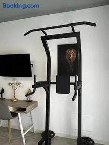 La Base Fitness House - Image 1