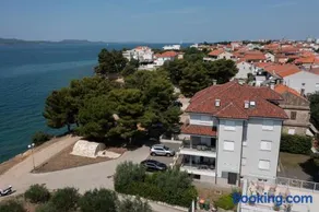 Lila Apartments - Image 2