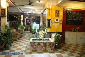 The Elite Apartment Hotel - Image 1