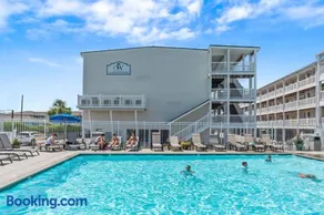 OW 4101 by Oak Island Accommodations - Image 2