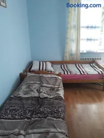 Uniejów Pensjonat Pod Miłorzębem - Image 2