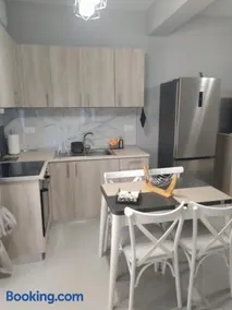 Dimis Apartment - Image 2
