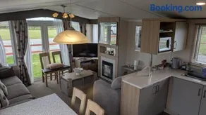 The Speculation Inn - 3 Bedroom Static Caravan - Image 5