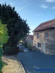 Gîte cosy 4 personnes, avec jardin en Normandie, proche des plages du débarquement et du Mont Saint-Michel - Image 1