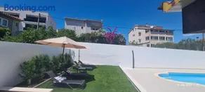 Apartman Ana with POOL - Image 2