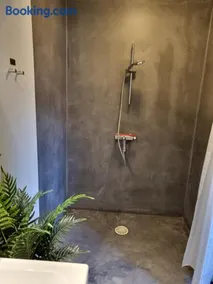 Mini-lejlighed med køkken - Deler bad og toilet med nabolejlighed 4 - Image 2