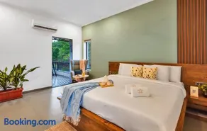SaffronStays Fernshade - 3BR Khopoli retreat, patio, lawn picnics & riverside walks, quick Mumbai access via Atal Setu - Image 5