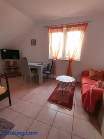 Apartment OG 2 - Image 1