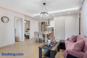 Nikos Dimitra Luxury Home BY APOKORONAS-VILLAS - Image 4