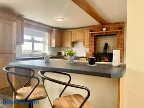 Tergoland Barn, a Rustic Countryside Retreat - Image 4