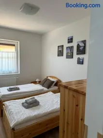 Szőlővirág Vendégház - Image 5