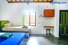 Sonosewu Guesthouse Syariah - Image 3