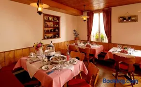 Beausite Garden Apartment & Budget Rooms - Image 5