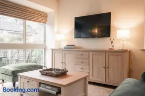 Priestley Cottage - Image 4