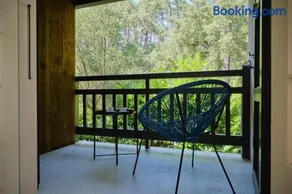 Nid de Ruben, Villa Hostal Naou Hossegor Wifi Netflix Sauna - Image 1