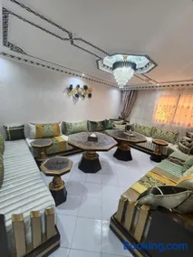 2 bedroom apartment, living room, kitchen in Marrakech - Image 1