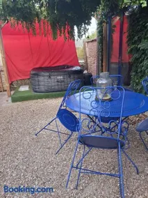 Au Coeur de la Cour - Image 2