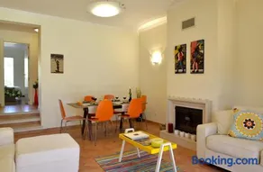 Exciting Beach Villa - Image 2