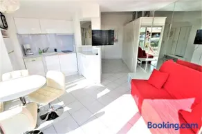 Nice apartment last floor with terrace and clear view on the sea - Image 5
