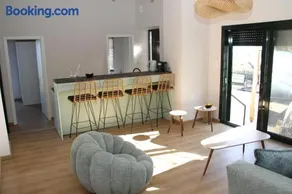 Katakolo 2 Bedroom Apartment by MPS - Image 3