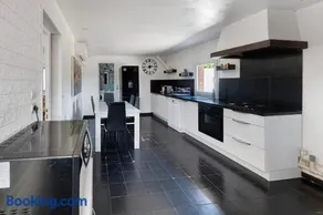 Gite grande capacité en Puisaye - Image 2