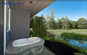 Inn the Estuary - Image 2